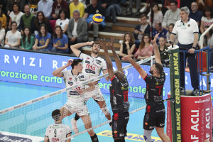 Russell in attacco