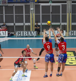 Filippi e Mazzone a muro su Tallone e Cesarini e Paoloni in copertura