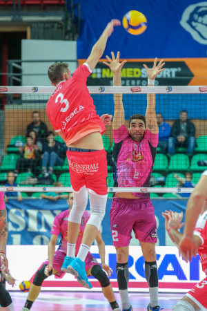 Attacco Leonardo Focosi