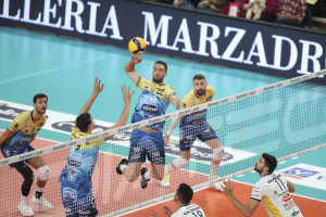 Candellaro in attacco