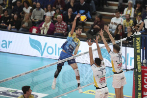 Russell in attacco
