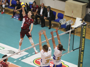 Magalini in attacco