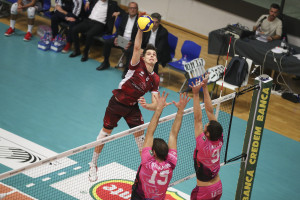 Magalini in attacco