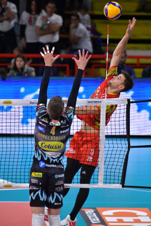Defalco attacca per Vibo