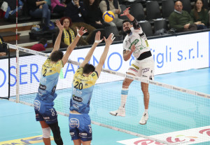 Hernandez in attacco