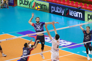 attacco Galassi