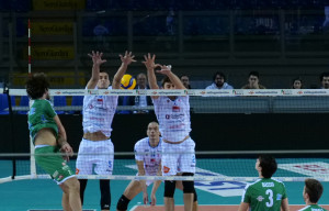 Muro di Stefano Trillini e Pier Paolo Patenio - GoldenPlast Civitanova