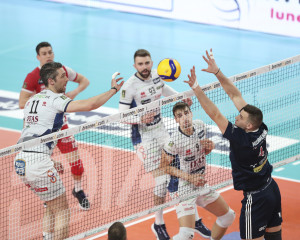 Candellaro in attacco