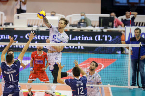ATTACCO ARTHUR  SZWARC TOP VOLLEY CISTERNA