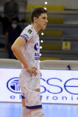 seganov top volley