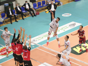 Magalini in attacco