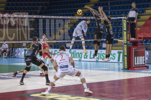 Top Volley Cisterna - Attacco schiacciatore Kevin Tillie