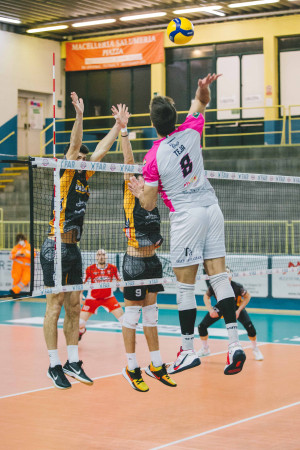 Attacco Lorenzo Teja