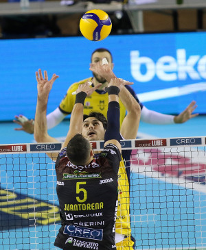 Leo Shoes Modena - Pallonetto Dragan Stankovic