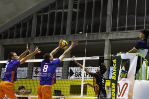 Bressan e Grassi a muro su pallonetto di Tallone