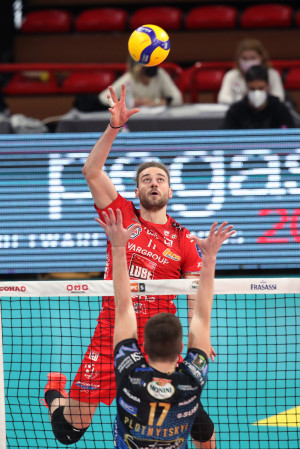 Il pallonetto di Kamil Rychlicki