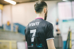 Vinti in battuta