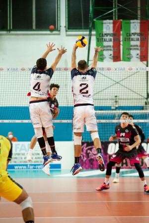 Muro a due per Geetit Bologna