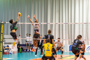 Russo in attacco