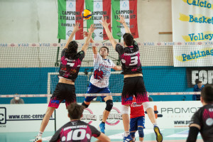 Muro a due Piazza e Compagnoni