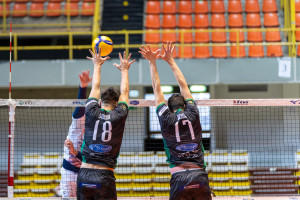Soncini e Remo a muro