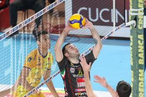 De Cecco al palleggio