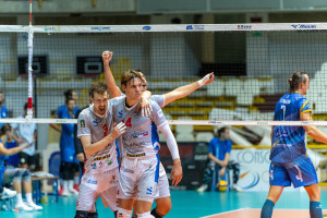 Casarano suona la carica