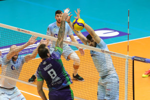 Grozer attacco