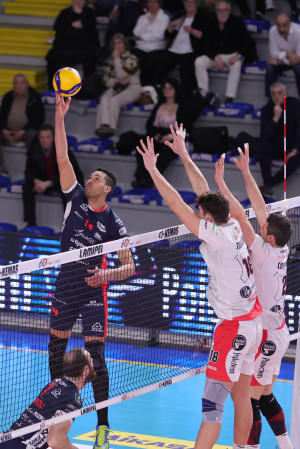 Padura Diaz in attacco