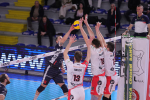 Cominetti in attacco