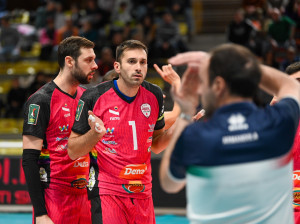 Zamagni chiede spiegazioni all'arbitro