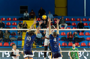 Fall vs Gitto e Corrado