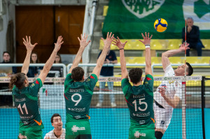 ATTACCO VUKASINOVIC