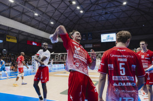 Joris Seddik lancia maglia per iniziativa benefica