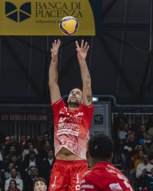Alzata Dragan Travica