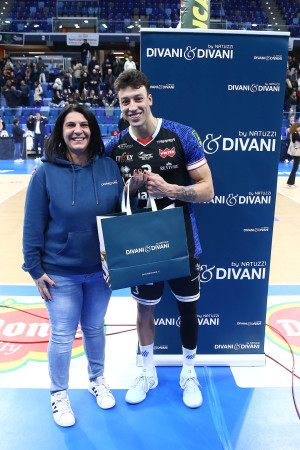 RECINE MVP