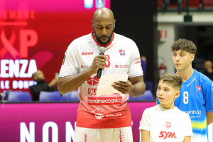 Simon discorso pre-partita