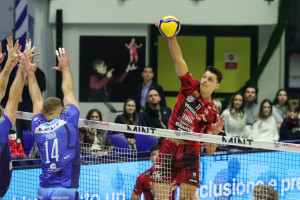 Nikolov attacco