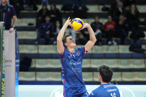 Hoff al palleggio