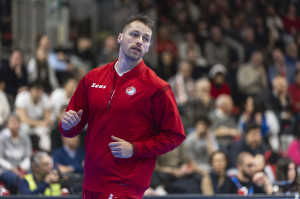 Riscaldamento Robbert Andringa. 