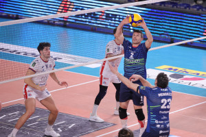 Capitan Coscione al palleggio