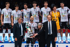 Massimo Righi, Presidente della Lega Pallavolo Serie A, Stefano Bianchini, Consigliere Federazione Italiana Pallavolo, e Monica Mazzoccoli, Assesore alla sport e al tempo libero del Comune di Belluno,