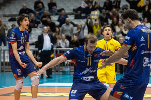 Russo e Dimitrov esultano