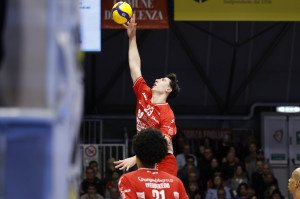Attacco Alessandro Bovolenta.