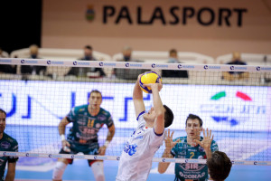 Alzata Seganov Georgi Top Volley